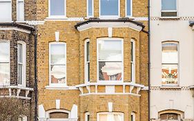 Clapham Guest House